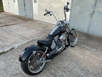 Harley Davidson FXCW Softail Rocker - 18