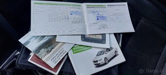 Škoda Superb Combi 2.0 TDI CR 4x4 170k Elegance - 18