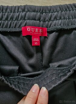 Guess 3x cierno ruzova logovana teplakova suprava - 18