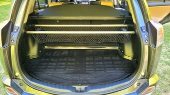 Toyota RAV4 hybrid Executive 4x4 - 18
