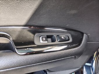 Kia Optima Hybrid - 18