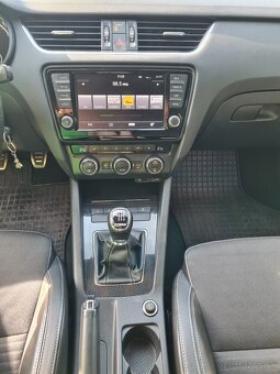Škoda Octavia RS combi - 18