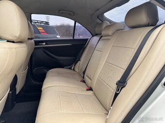 Toyota Avensis 2.0 D-4D Sol Technical - 18