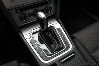 Volkswagen Passat Variant 2.0 TDI 110kW DSG - 18