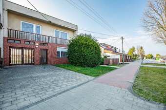 5-izbový RD v obci MADUNICE,o výmere 240 m2, pozemok 706 m2 - 18