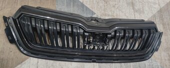 Škoda kamiq maska chladiča Kamiq monte Carlo 658 - 18
