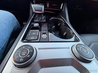 Wolkswagen Touareg 3.0 TDi 210 KW R-line 4x4 - 18