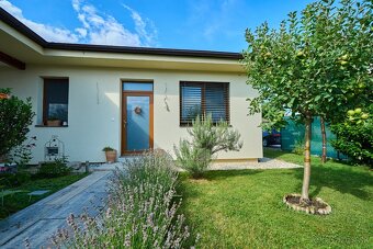 Predám 4-izbový RD – Hurbanova Ves, okres Senec - 18