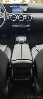 Predám Mercedes-Benz A trieda 250 e /T - 18