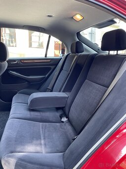 Honda Accord 1.8 Vtec - 18