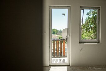 NOVÁ CENA - Viničný dom pri Leviciach -30 000€ - 18