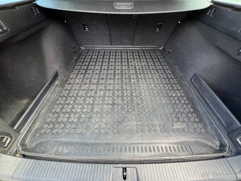 VW PASSAT KOMBI B8 2.0TDI 110KW COMFORTLINE 6° DSG - 18