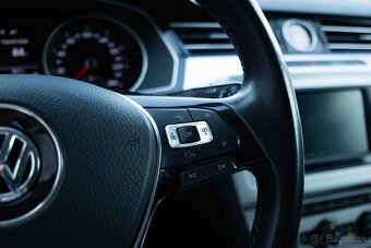 Volkswagen Passat Variant 2.0 TDI BMT Trendline - 18
