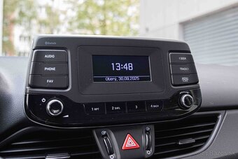 Hyundai i30 1.5i CVVT - 18