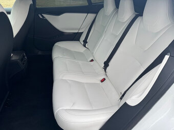 Tesla Model S Ludicrous Performance - 18