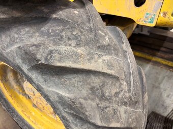 KOMATSU WB 93R-5EO - 18