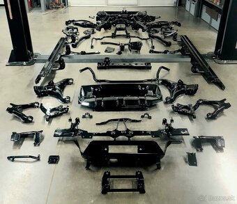 Mitsubishi Pajero 3.2DI-D LWB A/T KOMPLETNA REKONSTRUKCIA - 18