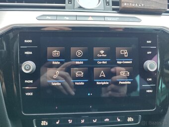 Volkswagen Passat variant B8 HIGHLINE 2,0TDI DSG - 18