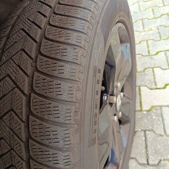 Predám Jeep Grand Cherokee - 18