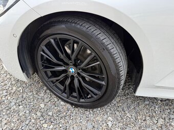 BMW 320 xDrive Sport M - 18