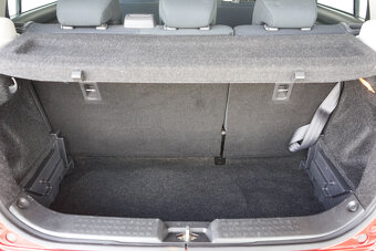 54- SUZUKI Swift, 2008, benzín, 1.3i, 68 kW - 18