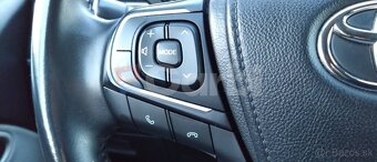 Toyota Avensis 1.8 Valvematic Active - 18