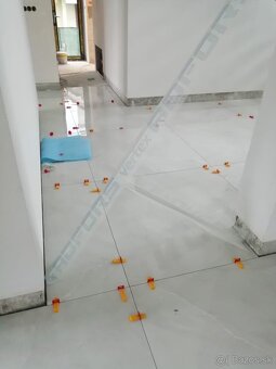 Hodinovy manzel- majster - 18