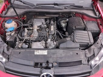 VW Golf 6, 1.2 TSi, 63 kW. Rok 2010 - 18
