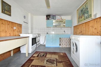 Dubová: na predaj rodinný dom na pozemku 1.926m2 - 18