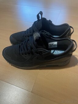 Superdry + 2x Nike Air Max - 18