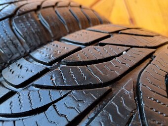 Zimné pneu Goodyear/Paxaro 195/65 R15 - 18