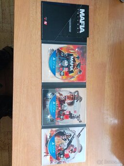 Playstation 4 - 18