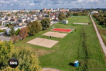 SRG | RETRO byt s garážou, záhradou v 4-bytovke pri kurtoch - 18