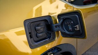 BMW i3s 120 Ah, 2020 – výnimočný kus s plnou výbavou - 18