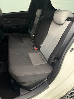Toyota Yaris 1.5 HSD Hybrid Selection E-CVT - 18