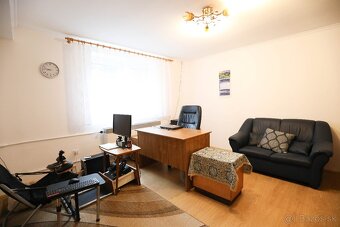 Rodinný dom s dvomi bytovými jednotkami v Trenčíne- Istebník - 18