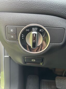 Mercedes-Benz GLA 220d 4MATIC A/T- Ser. história, SR vozidlo - 18