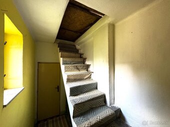 Rodinný dom po čiastočnej rekonštrukcii – VAŽEC - 18