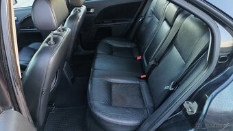 Ford Mondeo Ghia 2.0 TDCi - 18