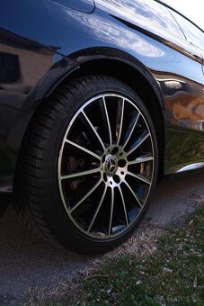 Mercedes-Benz C trieda Kupé C 300 9G 180kW245HP A9 - 18