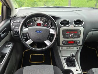 Ford Focus 1.6 16V 74KW/101 koní R.V.03/2011 - 18