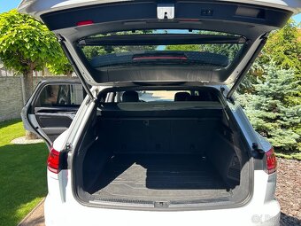 Touareg 3.0 V6, 286k R-Line - 18