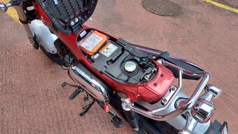 Honda DAX 125 - 18
