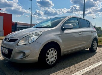 Hyundai i20 1.4 – spoľahlivý mestský hatchback - 18