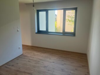 Znížená cena, predaj 5-izb. novostavba, Horný Vadičov,1082m2 - 18