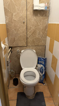 —ZNOVA V PONUKE — NA PREDAJ slnečný 2i byt VALASKÁ - 18