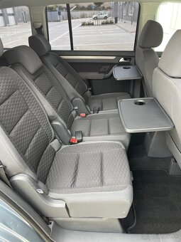 Volkswagen Touran 2.0 TDI DSG Sportline Facelift - 18