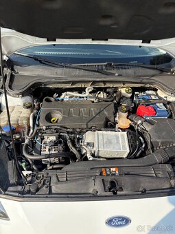 Ford focus combi vignale 2,0 A/T, 110kw, 2019 - 18