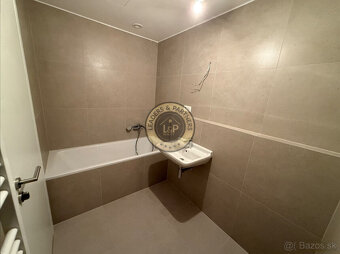 Predaj 2i vysoký štandard,apartmán Metropolis Bratislava - 18