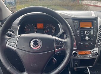 SSANGYONG KORANDO D20T,2WD, 2.0 NAFTA,rok7/2015 - 18